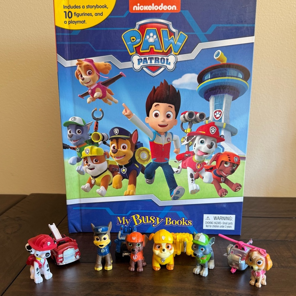 PAW Patrol Nickelodeon My Busy Books with Figurines